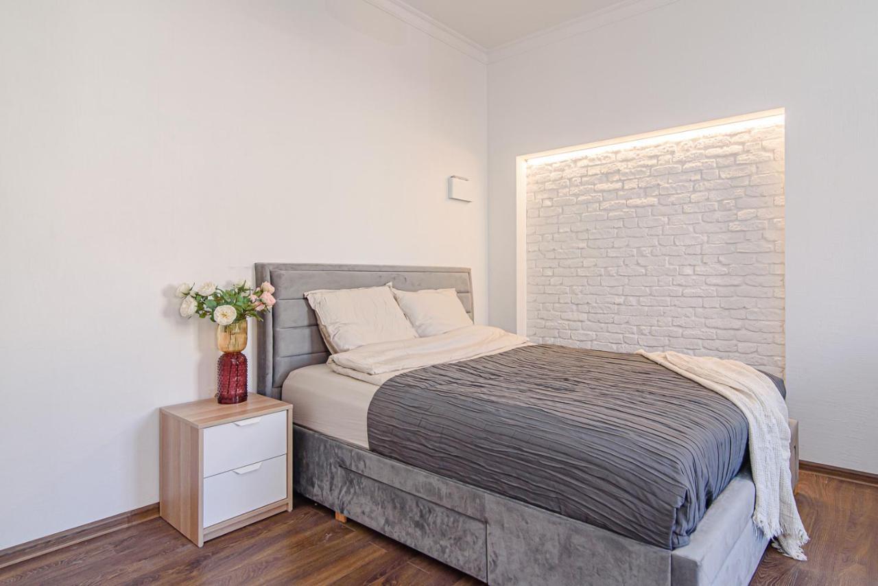 Appartement Welcoming Studio In Historic Vilnius With Free Parking By Urban Rent Extérieur photo